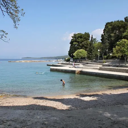 Apartments By The Sea Malinska *
