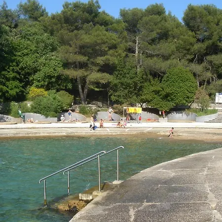 Apartment Apartments By The Sea Malinska