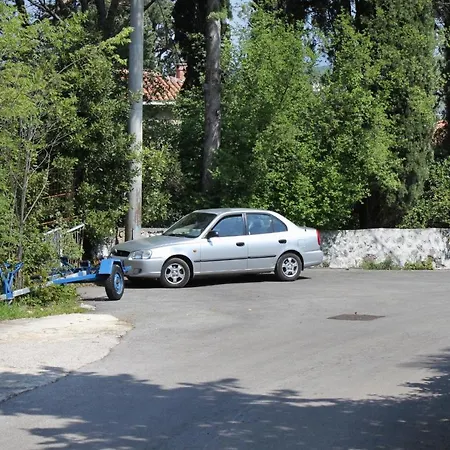 Apartments By The Sea Malinska *